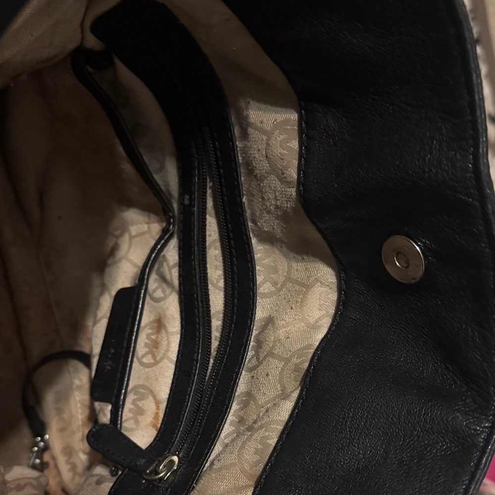 Michael Kors Black Leather Tote Bag - Picture 5 of 7